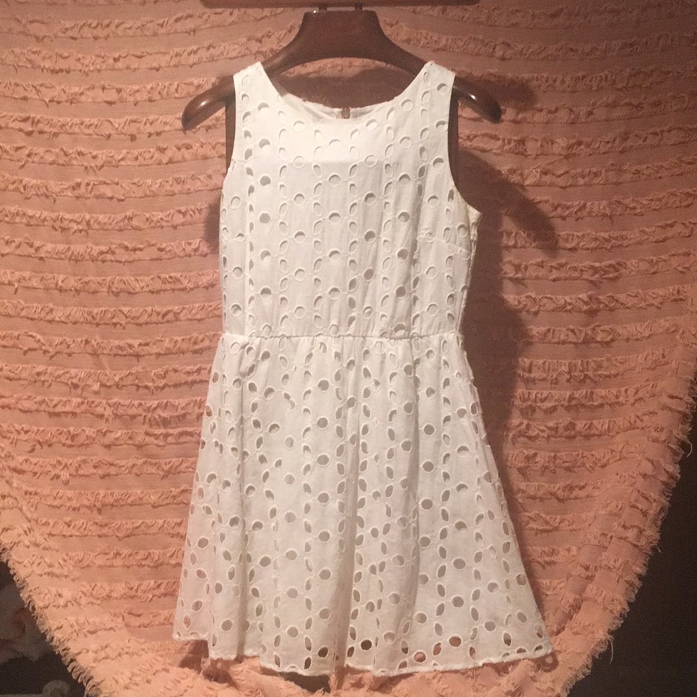 Women’s White cocktail dress